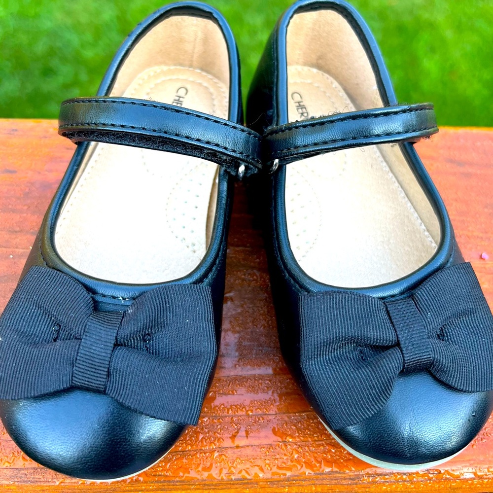 Little Girl Black Dress Shoes